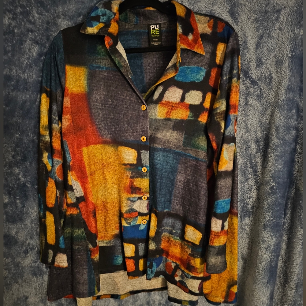 Pure essence button down